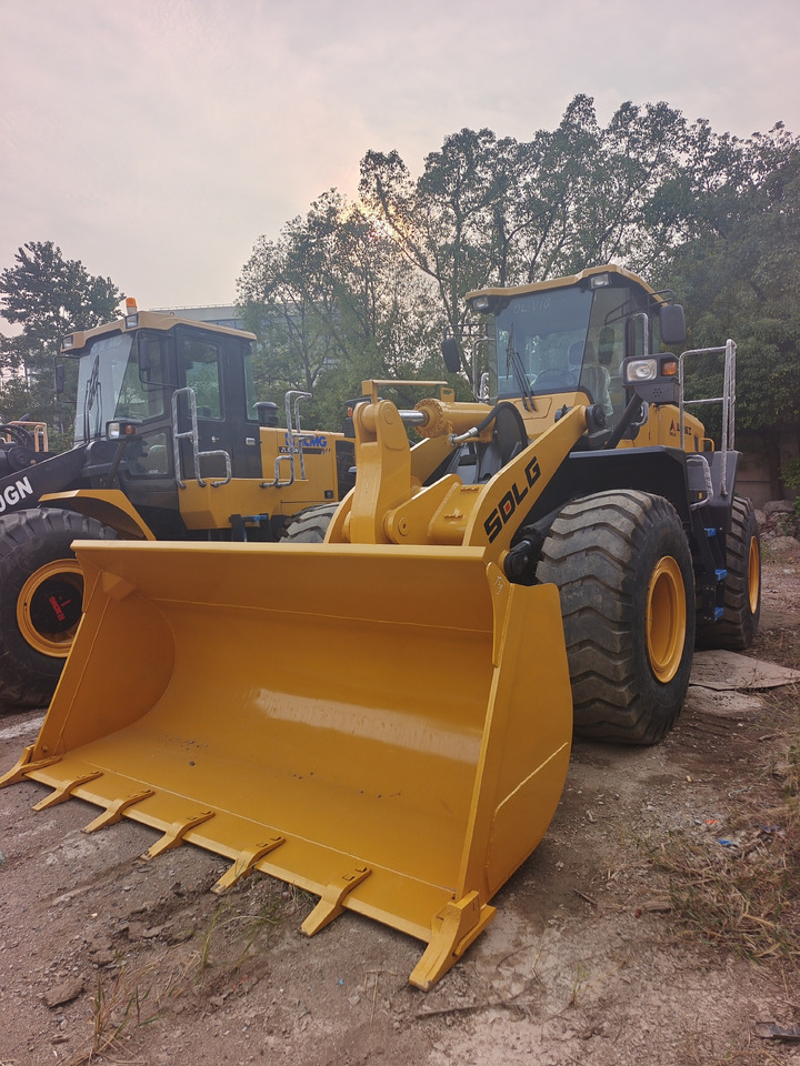 SDLG 956F - Wheel loader: picture 5 SDLG 956F - Wheel loader: picture 5