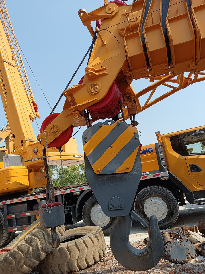XCMG QY70KⅡ - Mobile crane: picture 3 XCMG QY70KⅡ - Mobile crane: picture 3