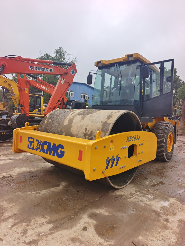 XCMG XS183J 203J 223J - Road roller: picture 3 XCMG XS183J 203J 223J - Road roller: picture 3