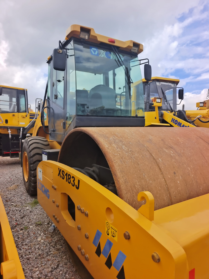 XCMG XS183J - Road roller: picture 5 XCMG XS183J - Road roller: picture 5