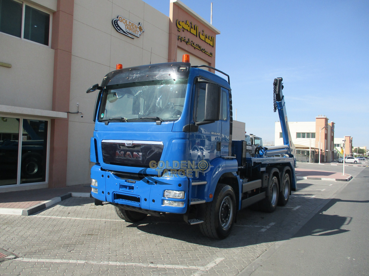MAN TGS 26.440 6x4 Skip Loader - Skip loader truck: picture 2 MAN TGS 26.440 6x4 Skip Loader - Skip loader truck: picture 2