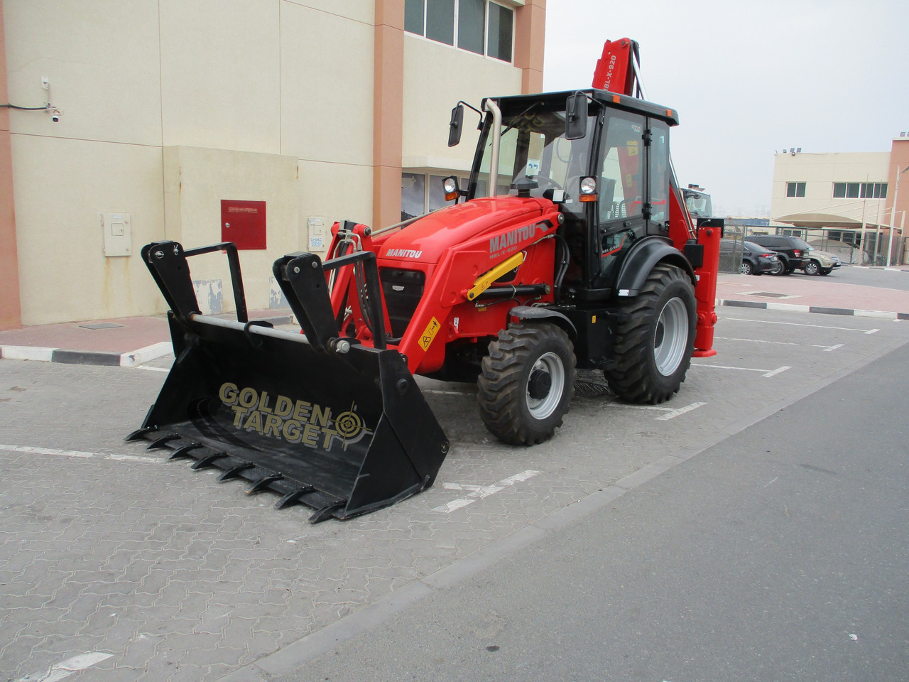 MANITOU MBL-X-920 BACKHOE LOADER - Backhoe loader: picture 2 MANITOU MBL-X-920 BACKHOE LOADER - Backhoe loader: picture 2