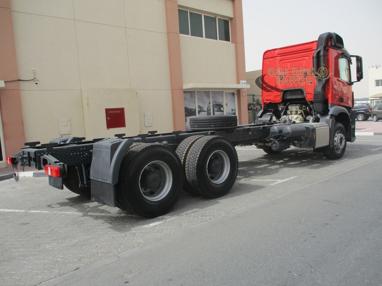 MERCEDES-BENZ Arocs 3348 6x4 Chassis - Cab chassis truck: picture 3 MERCEDES-BENZ Arocs 3348 6x4 Chassis - Cab chassis truck: picture 3