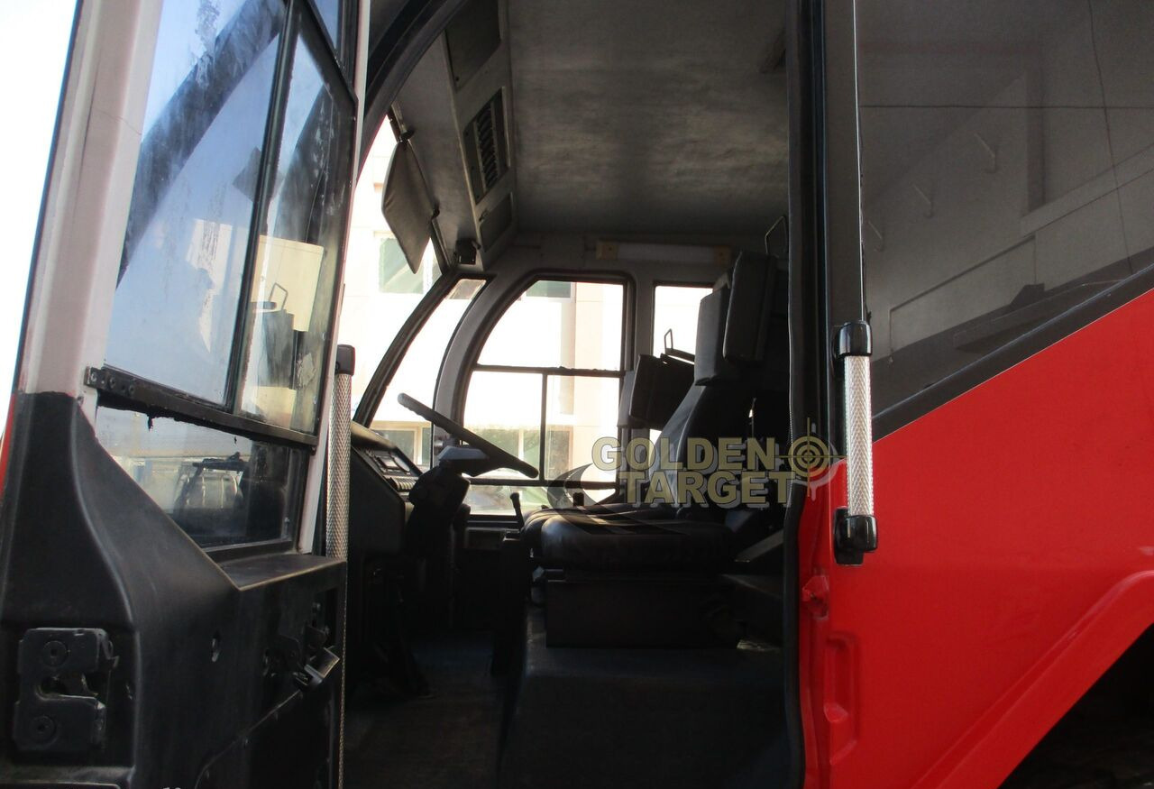 Fire truck Reynold Boughton Barracuda 4x4 Airport Fire Truck: picture 16 Fire truck Reynold Boughton Barracuda 4x4 Airport Fire Truck: picture 16