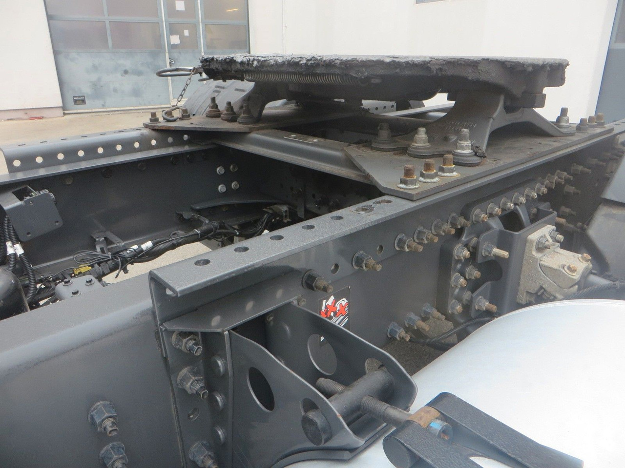 Tractor unit Renault T440 SC 4x2Tractor ADR: picture 8