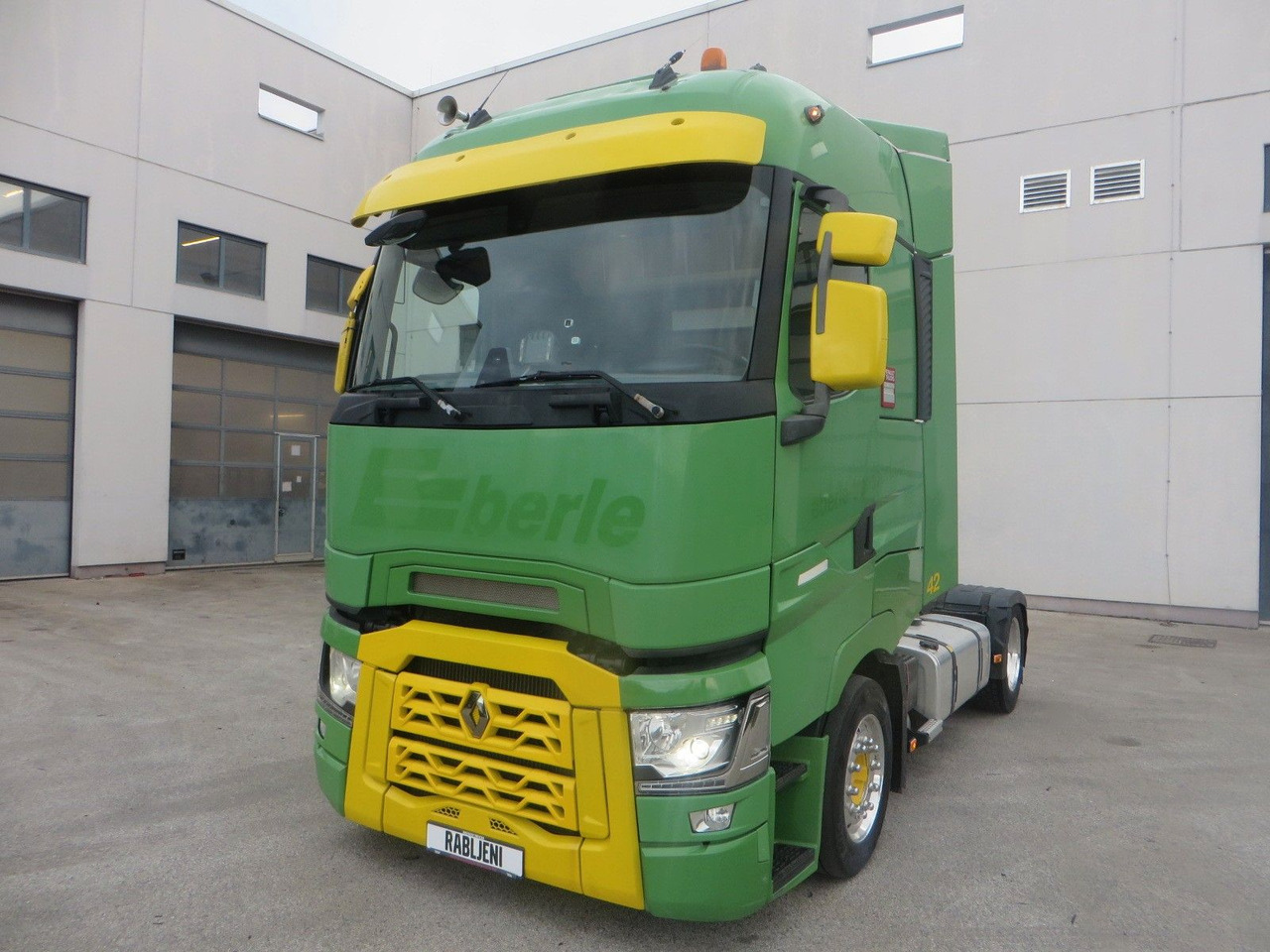 Renault T520 HSC 4x2Tractor mega Retarder - Tractor unit: picture 1 Renault T520 HSC 4x2Tractor mega Retarder - Tractor unit: picture 1