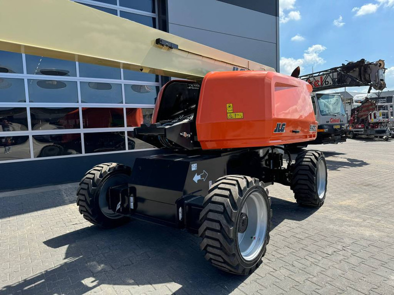 JLG 660SJ - Telescopic boom: picture 2 JLG 660SJ - Telescopic boom: picture 2