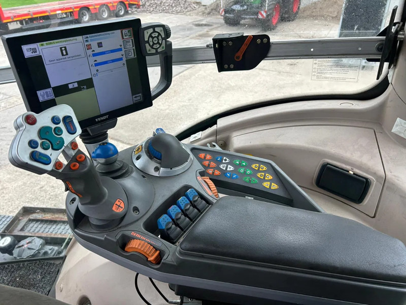 Fendt 828 Profi plus Vario 50 KM Fendt vario 828 Profi plus 50 KM - Farm tractor: picture 5 Fendt 828 Profi plus Vario 50 KM Fendt vario 828 Profi plus 50 KM - Farm tractor: picture 5