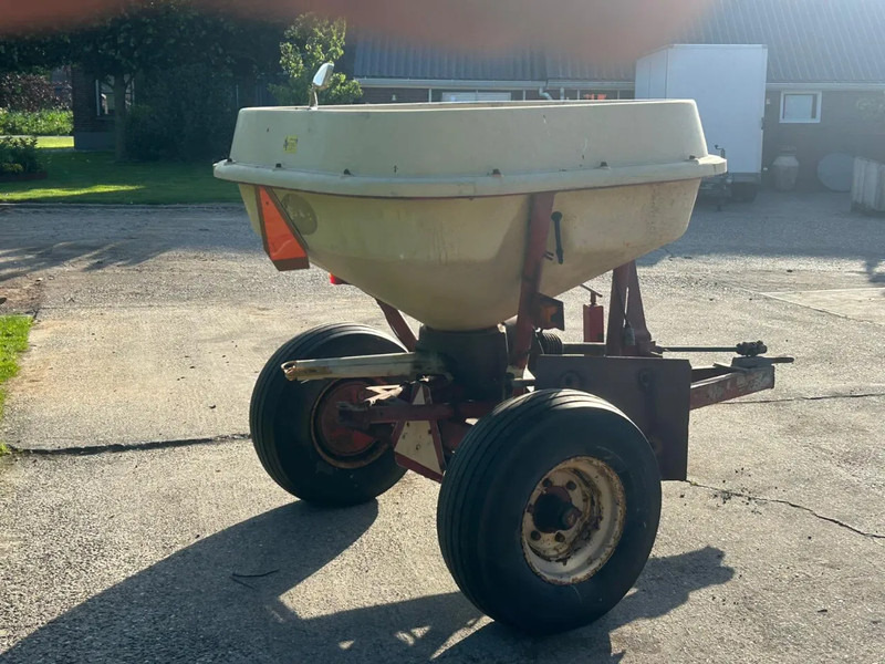 Vicon Pendelstrooier kunstmestrooier bemesting Geen kuhn amazone - Fertilizer spreader: picture 4 Vicon Pendelstrooier kunstmestrooier bemesting Geen kuhn amazone - Fertilizer spreader: picture 4