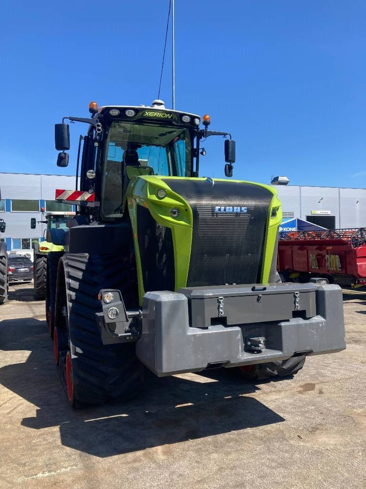 Claas XERION 5000 TRAC TS - Farm tractor: picture 2 Claas XERION 5000 TRAC TS - Farm tractor: picture 2
