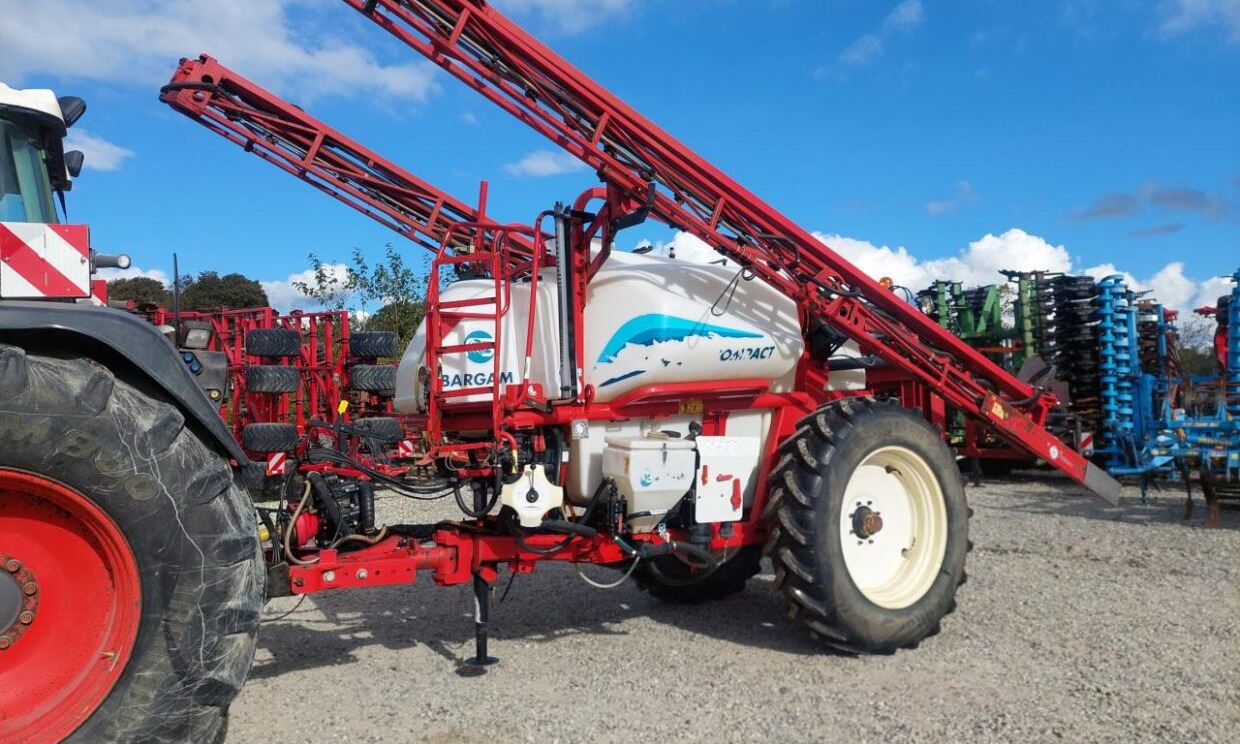 Bargam COMPACT 4200 -28M - Trailed sprayer: picture 2 Bargam COMPACT 4200 -28M - Trailed sprayer: picture 2