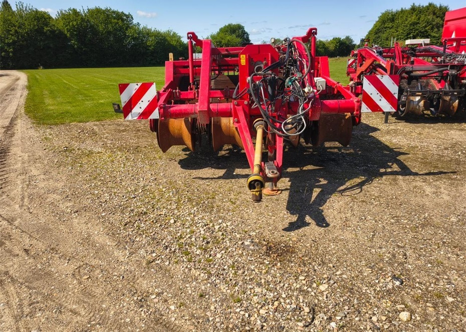 Grimme RL3000 - Potato harvester: picture 2 Grimme RL3000 - Potato harvester: picture 2