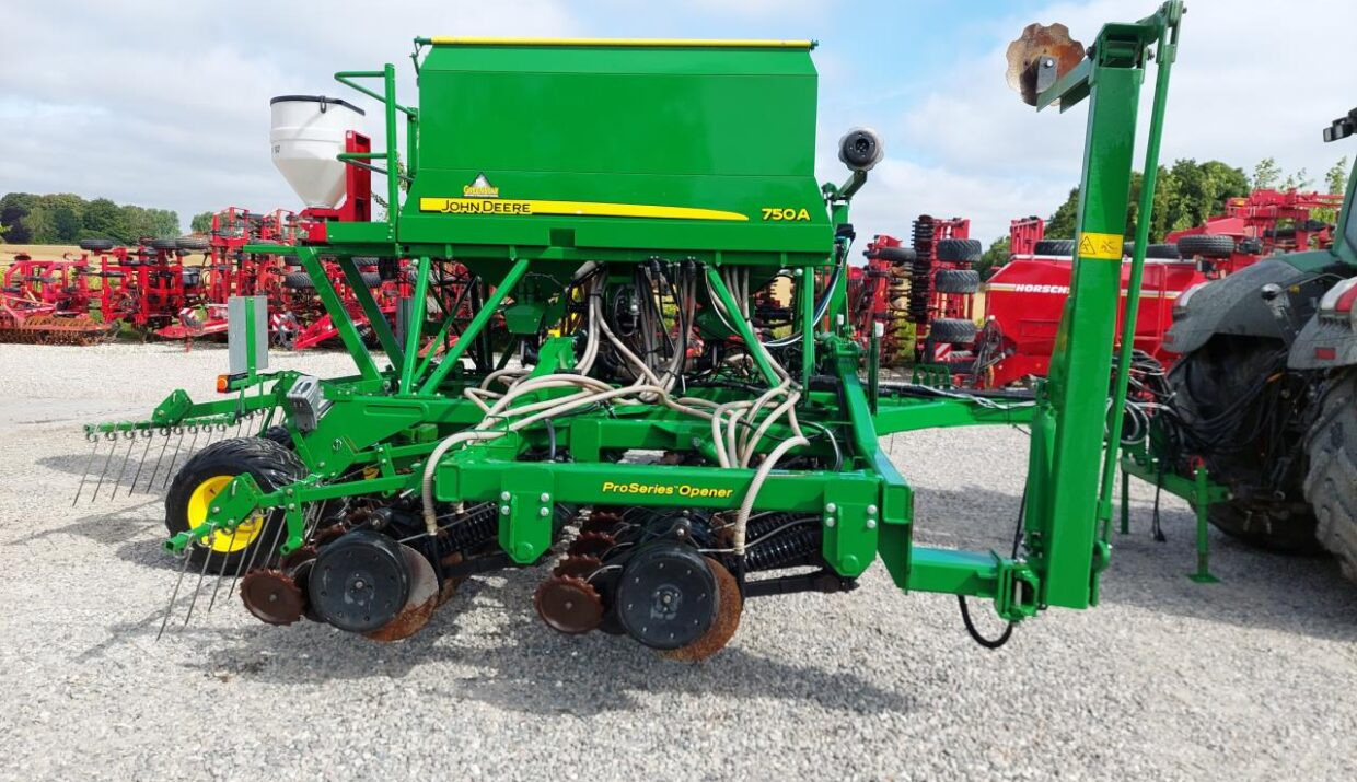 John Deere 750 A - Seed drill: picture 5 John Deere 750 A - Seed drill: picture 5