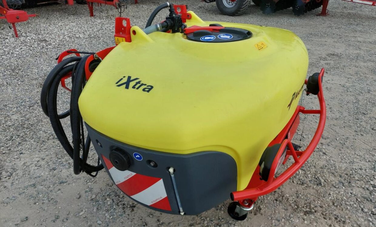 Kverneland iXtra Life 1200L ISO-BUS - Sprayer: picture 3 Kverneland iXtra Life 1200L ISO-BUS - Sprayer: picture 3