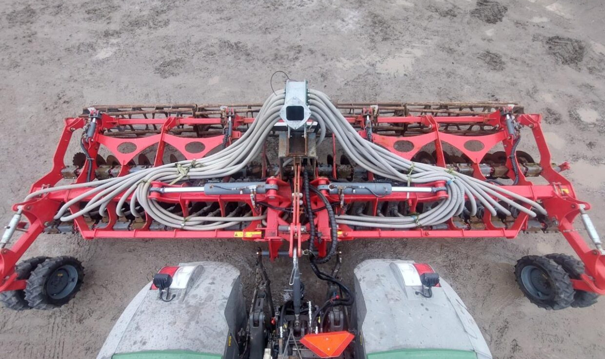 Unia ARES XL 7.5 H - Slurry injector: picture 1 Unia ARES XL 7.5 H - Slurry injector: picture 1