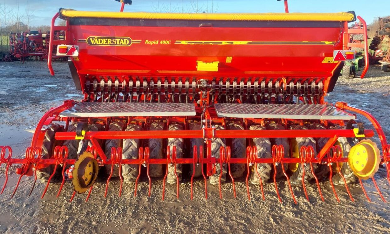 Väderstad Rapid 400 C E-Service med IPAD - Seed drill: picture 5 Väderstad Rapid 400 C E-Service med IPAD - Seed drill: picture 5