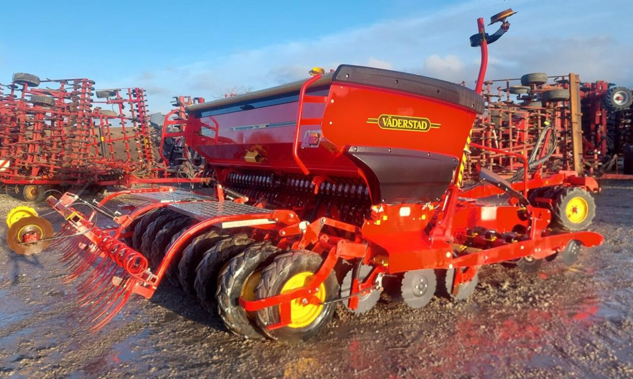 Väderstad Rapid 400 C E-Service med IPAD - Seed drill: picture 4 Väderstad Rapid 400 C E-Service med IPAD - Seed drill: picture 4