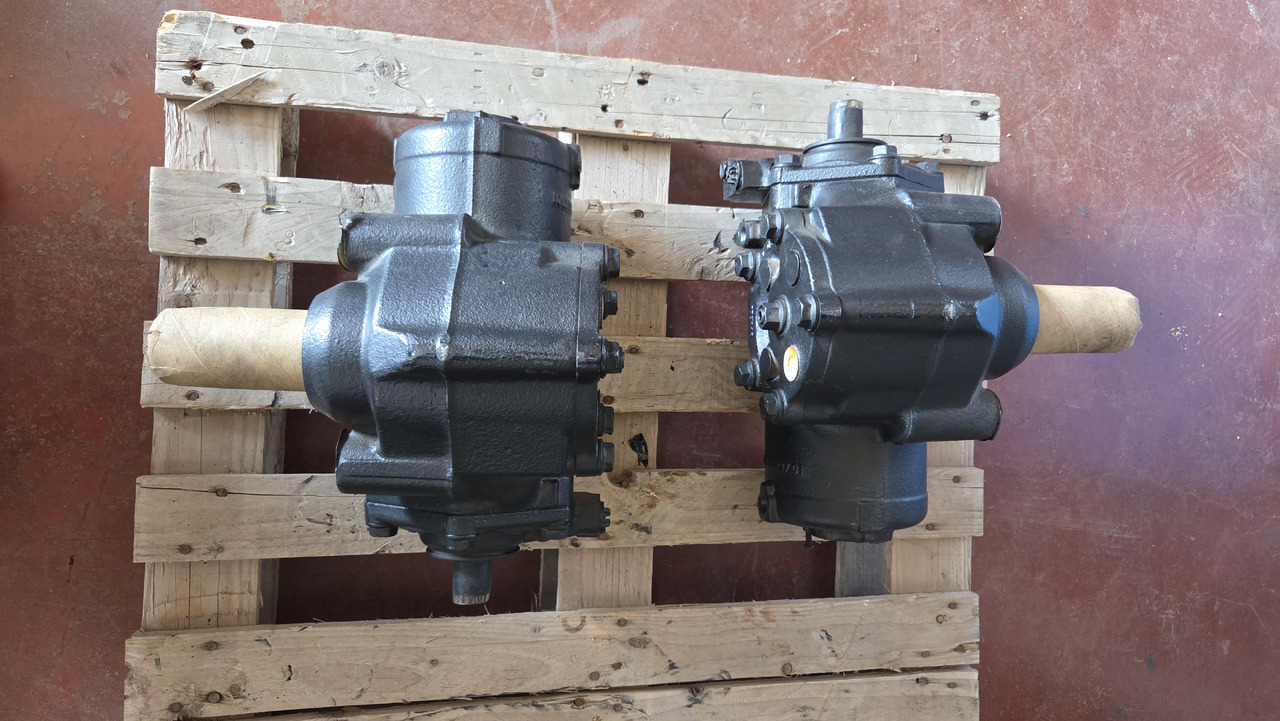 MERCEDES-BENZ POWER STEERING ACTROS MP3 - Steering wheel: picture 3 MERCEDES-BENZ POWER STEERING ACTROS MP3 - Steering wheel: picture 3