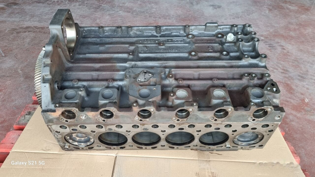 Mercedes-Benz SORT BLOCK OM 926 LA EURO 5,5 R9060115101 Mercedes-Benz AXOR - Cylinder block for Truck: picture 2 Mercedes-Benz SORT BLOCK OM 926 LA EURO 5,5 R9060115101 Mercedes-Benz AXOR - Cylinder block for Truck: picture 2