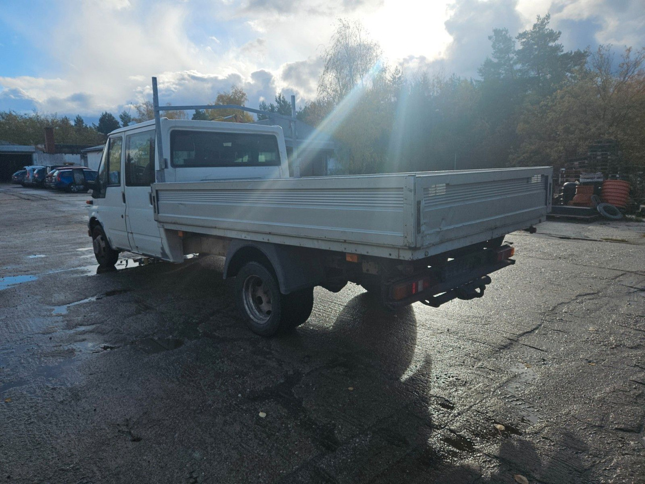 Ford Transit DOKA Pritsche Zwillingsbereifung - Open body delivery van, Combi van: picture 3 Ford Transit DOKA Pritsche Zwillingsbereifung - Open body delivery van, Combi van: picture 3