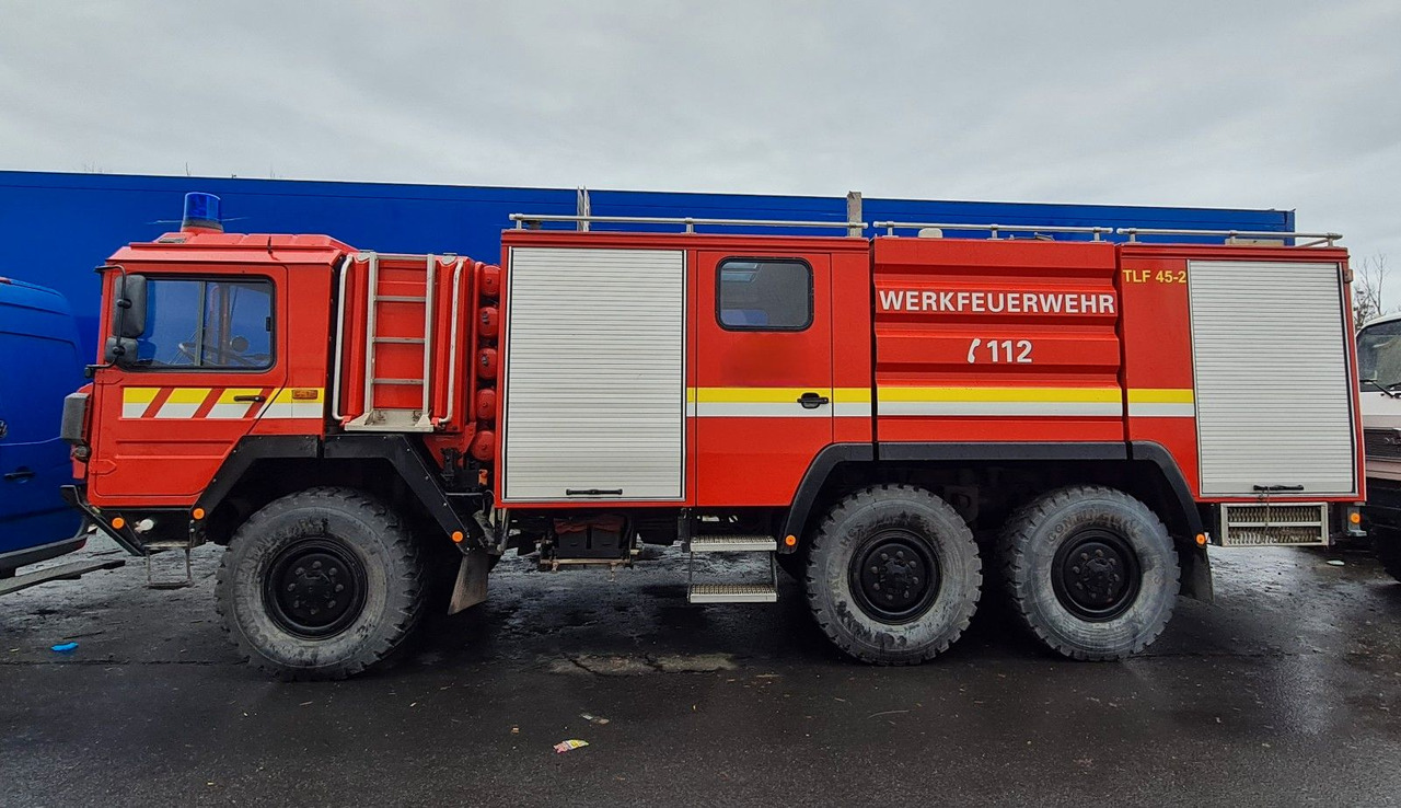 MAN 15.232 DF 6x6 KAT1 Feuerwehr TLF 4500/500 - Tank truck: picture 2 MAN 15.232 DF 6x6 KAT1 Feuerwehr TLF 4500/500 - Tank truck: picture 2