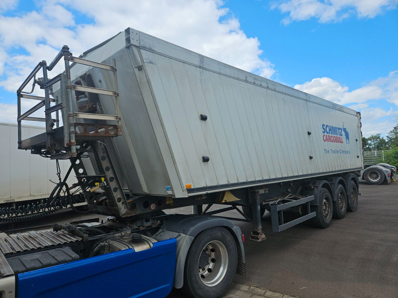 Schmitz Cargobull Getreide Alumulde 50m3 - Tipper semi-trailer: picture 1 Schmitz Cargobull Getreide Alumulde 50m3 - Tipper semi-trailer: picture 1