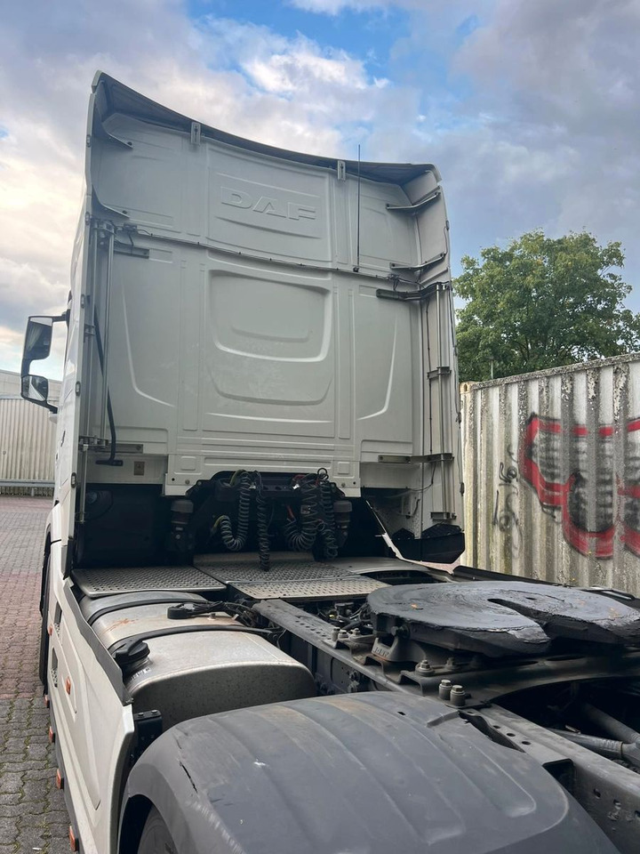 DAF XG+ 530 LEDER - Tractor unit: picture 4 DAF XG+ 530 LEDER - Tractor unit: picture 4
