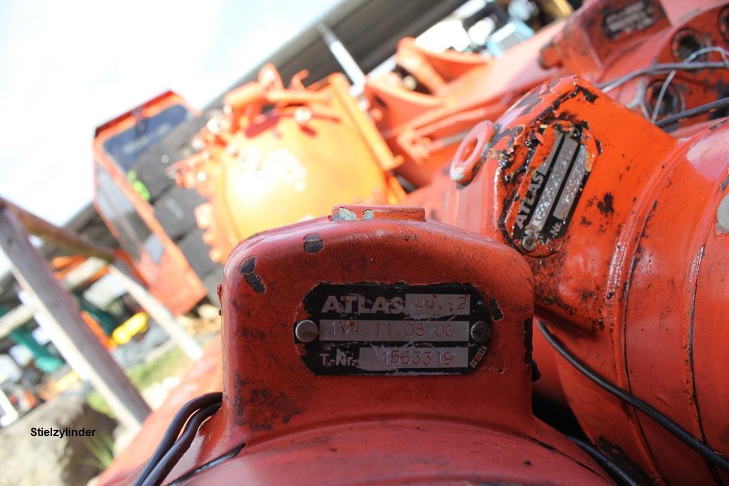 Atlas 1304 - Hydraulic cylinder for Construction machinery: picture 5 Atlas 1304 - Hydraulic cylinder for Construction machinery: picture 5