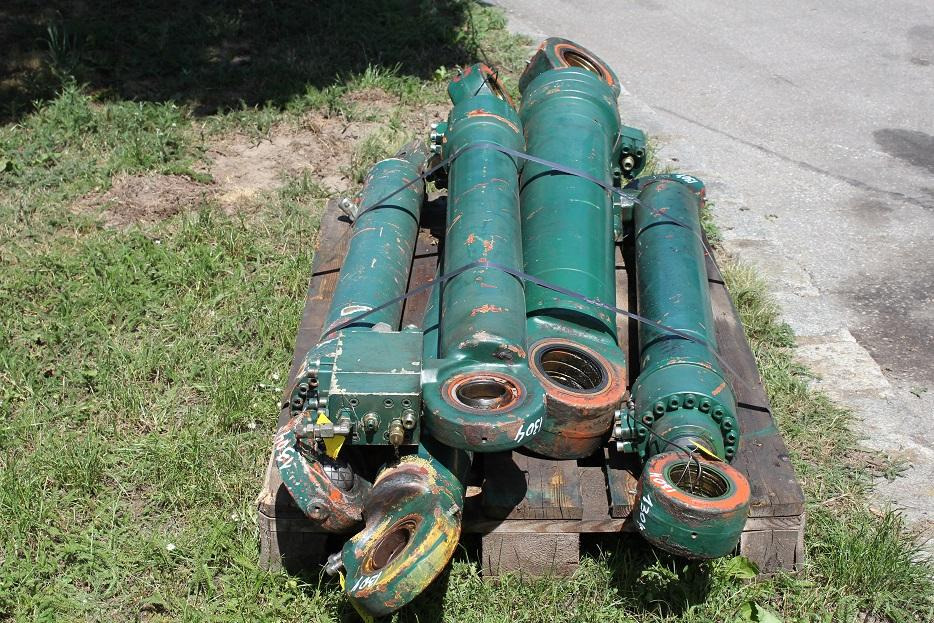 Atlas 1304 - Hydraulic cylinder for Construction machinery: picture 3 Atlas 1304 - Hydraulic cylinder for Construction machinery: picture 3