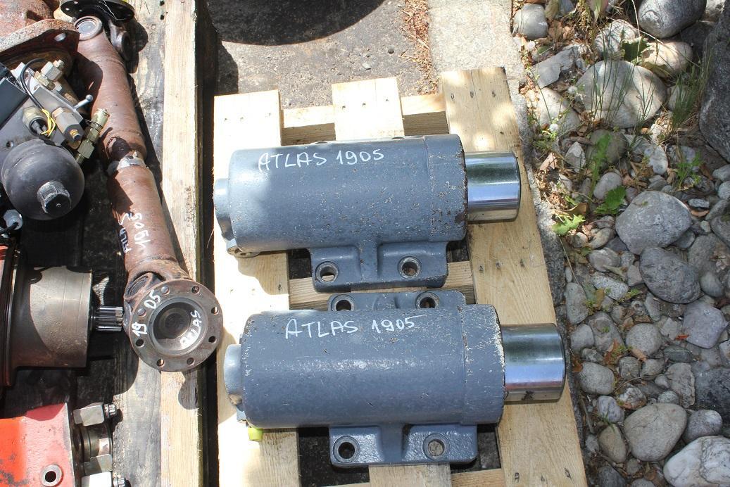 Atlas Terex 1905 M - Hydraulic cylinder for Construction machinery: picture 2 Atlas Terex 1905 M - Hydraulic cylinder for Construction machinery: picture 2