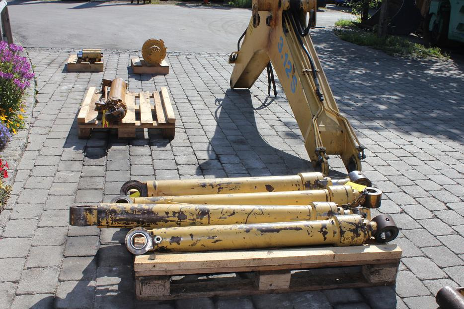 Benmac 3.12R - Hydraulic cylinder for Construction machinery: picture 5 Benmac 3.12R - Hydraulic cylinder for Construction machinery: picture 5