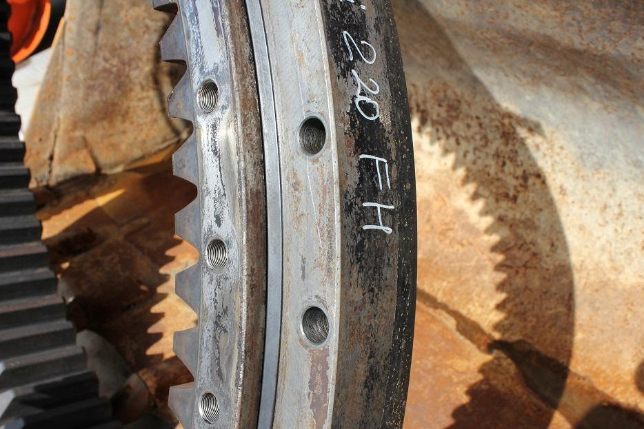 Slewing ring for Construction machinery Hitachi 220: picture 6
