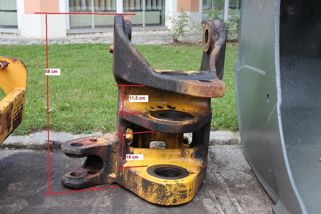 Komatsu PW 95 - Boom for Wheel excavator: picture 4 Komatsu PW 95 - Boom for Wheel excavator: picture 4