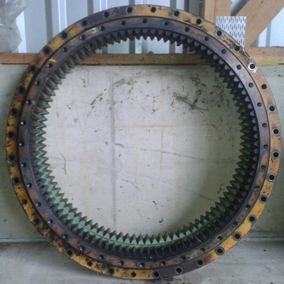 Liebherr 922 - Slewing ring for Construction machinery: picture 1 Liebherr 922 - Slewing ring for Construction machinery: picture 1