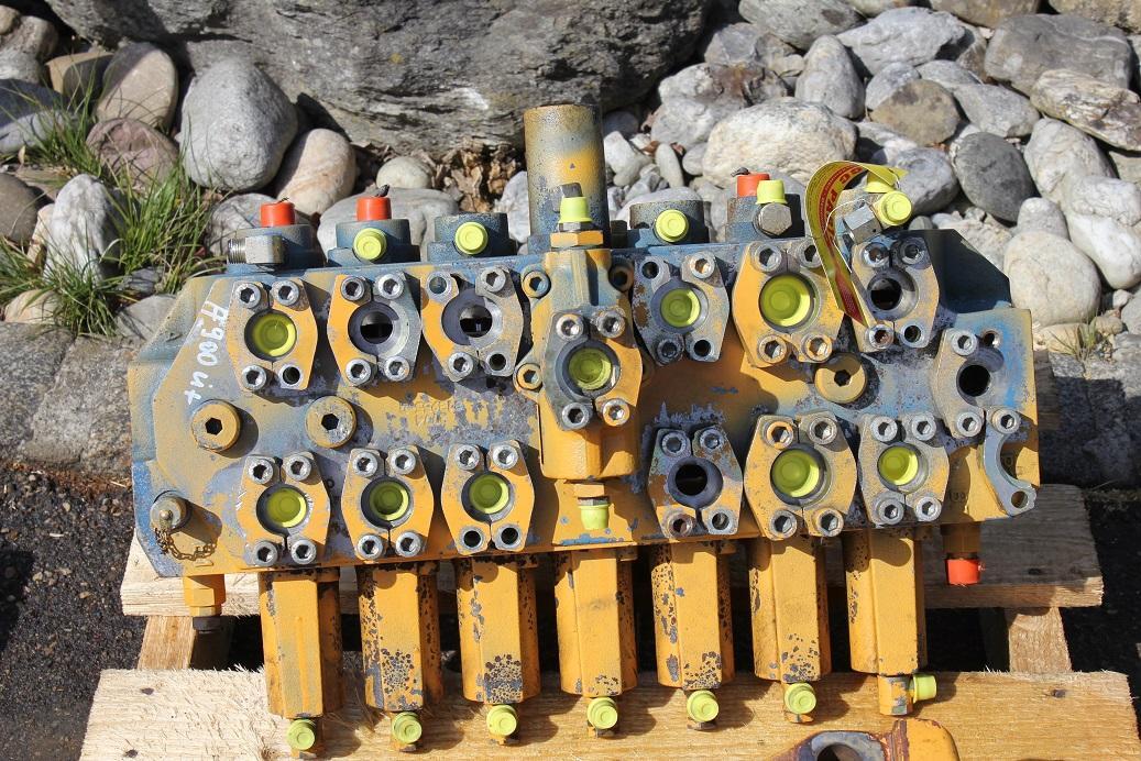 Liebherr A 900 LIT - Hydraulic valve for Construction machinery: picture 2 Liebherr A 900 LIT - Hydraulic valve for Construction machinery: picture 2