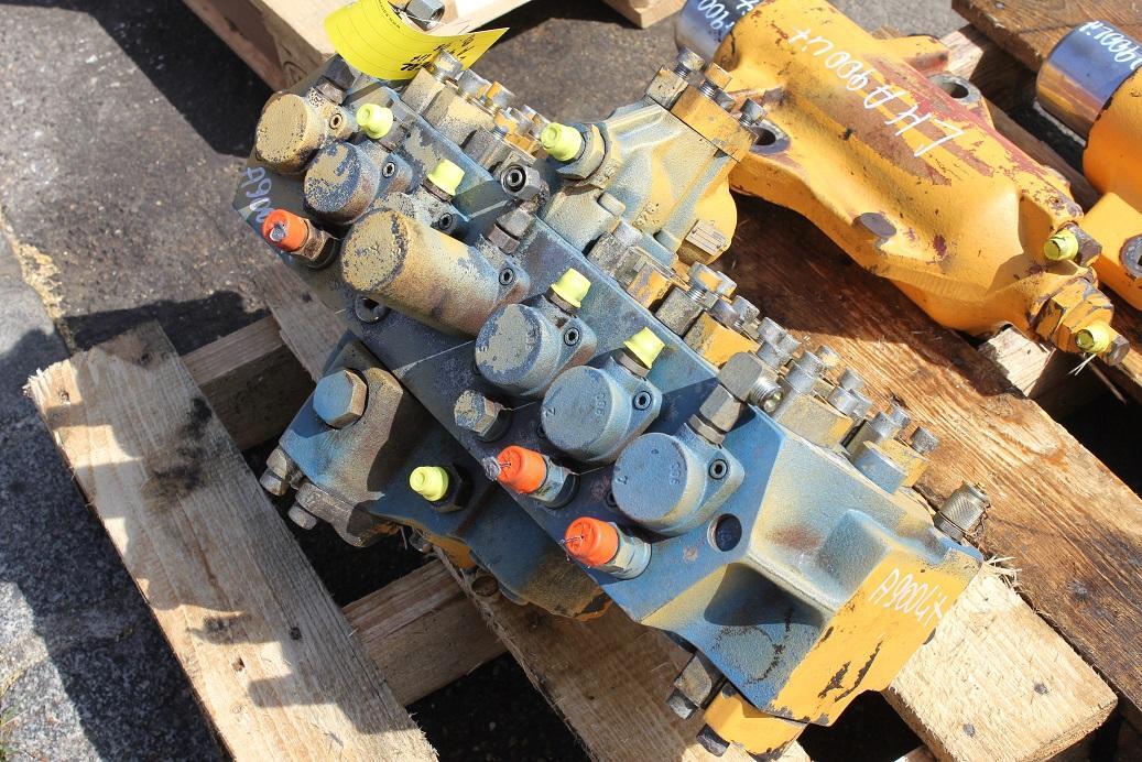 Liebherr A 900 LIT - Hydraulic valve for Construction machinery: picture 3 Liebherr A 900 LIT - Hydraulic valve for Construction machinery: picture 3