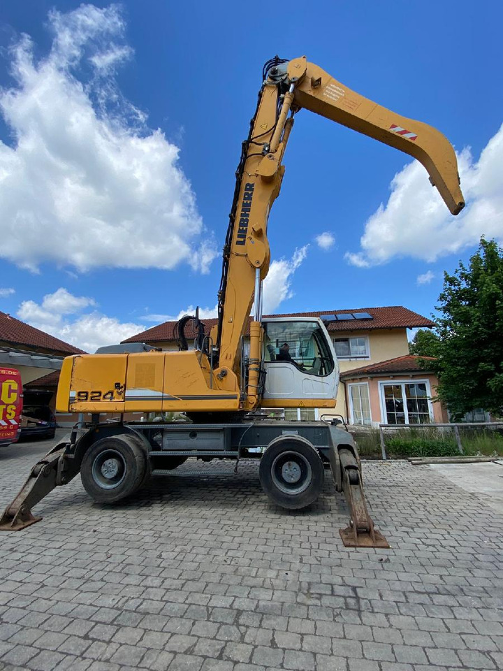 Liebherr A924 C LIT - Wheel excavator: picture 4 Liebherr A924 C LIT - Wheel excavator: picture 4