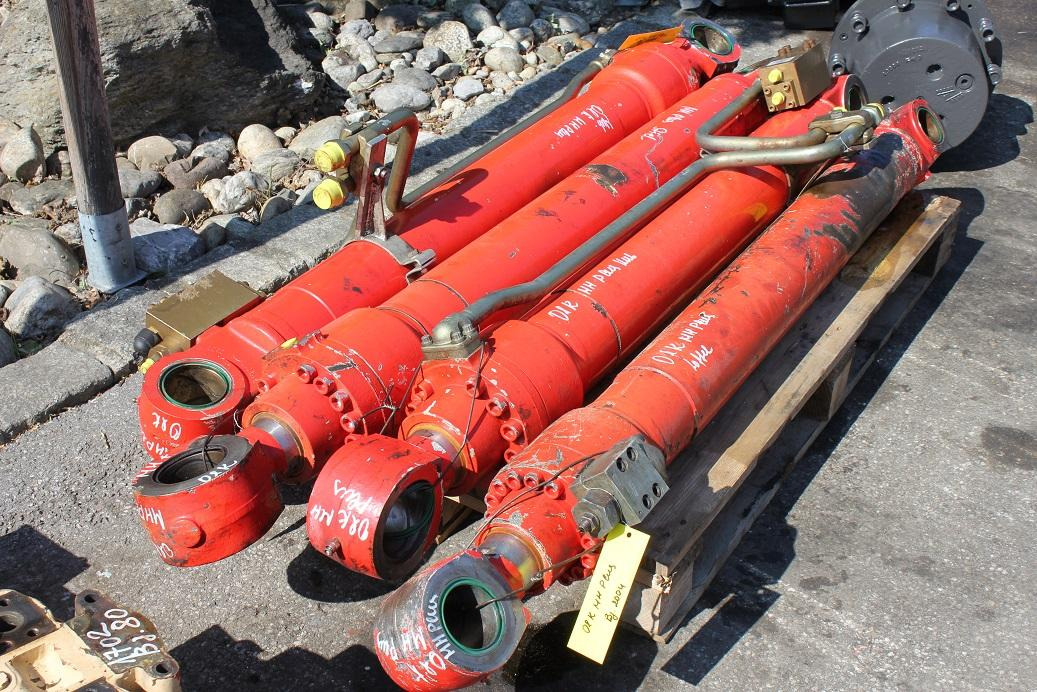O&K MH Pllus - Hydraulic cylinder for Construction machinery: picture 1 O&K MH Pllus - Hydraulic cylinder for Construction machinery: picture 1
