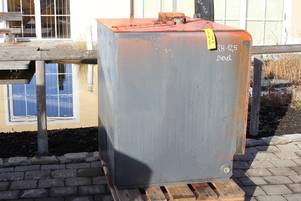 O&K RH 12,5 - Hydraulic tank for Crawler excavator: picture 4 O&K RH 12,5 - Hydraulic tank for Crawler excavator: picture 4