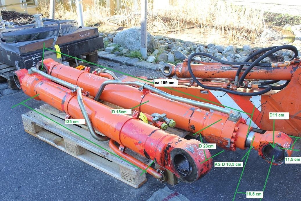 O&K RH 12,5 - Hydraulic cylinder for Crawler excavator: picture 2 O&K RH 12,5 - Hydraulic cylinder for Crawler excavator: picture 2