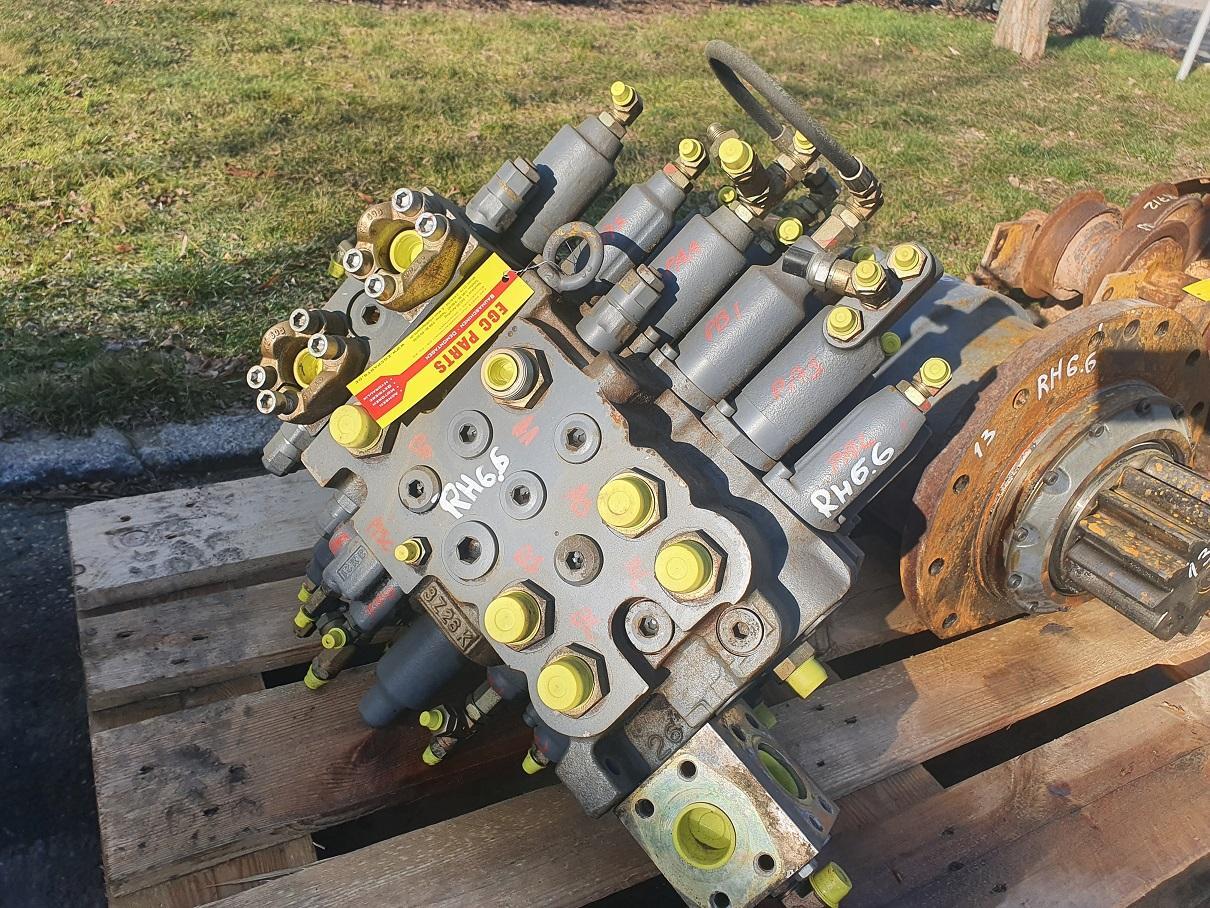 O&K RH 6.6 - Hydraulic valve for Crawler excavator: picture 1 O&K RH 6.6 - Hydraulic valve for Crawler excavator: picture 1