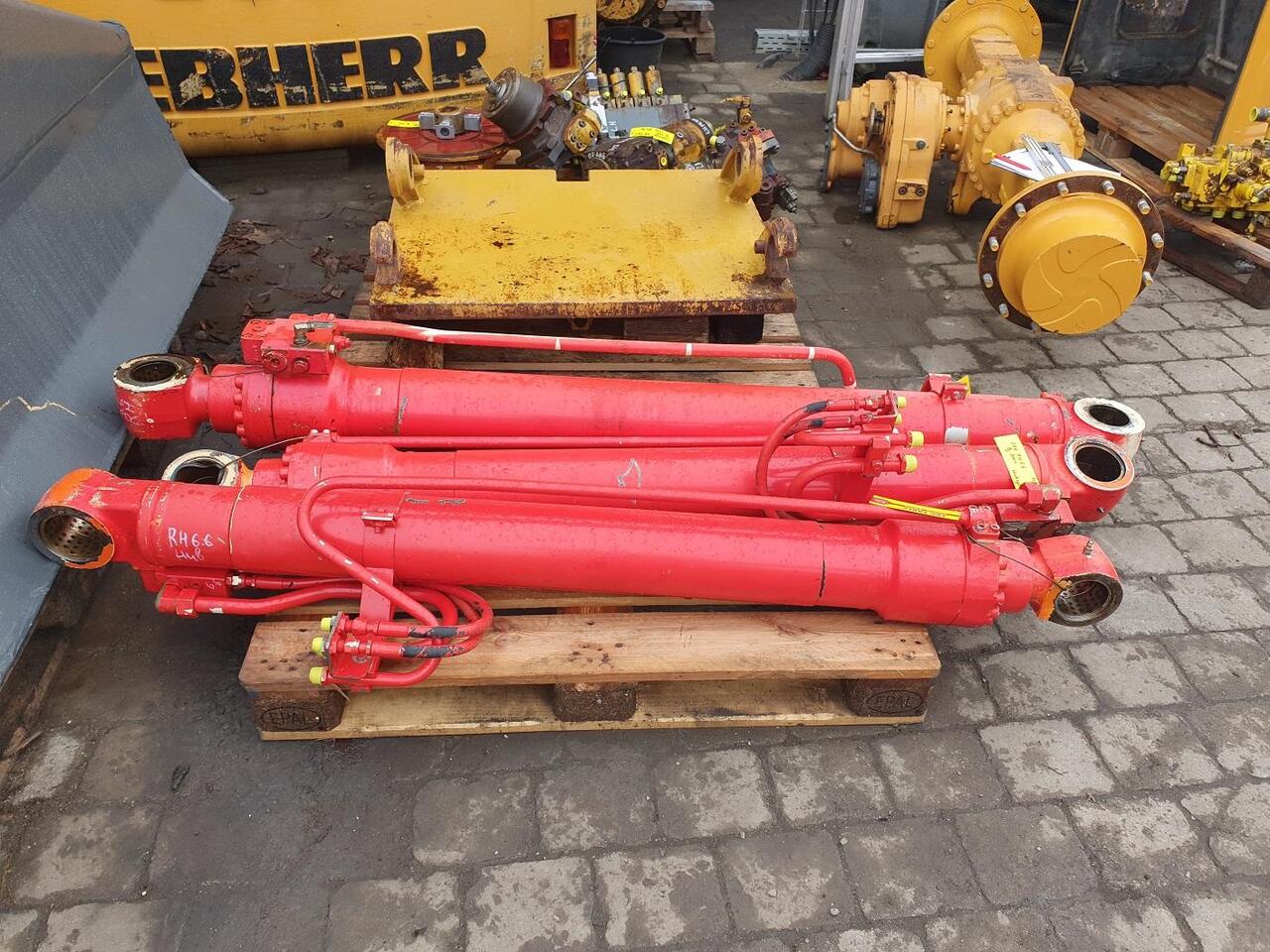 O&K RH 6.6 - Hydraulic cylinder for Crawler excavator: picture 3 O&K RH 6.6 - Hydraulic cylinder for Crawler excavator: picture 3