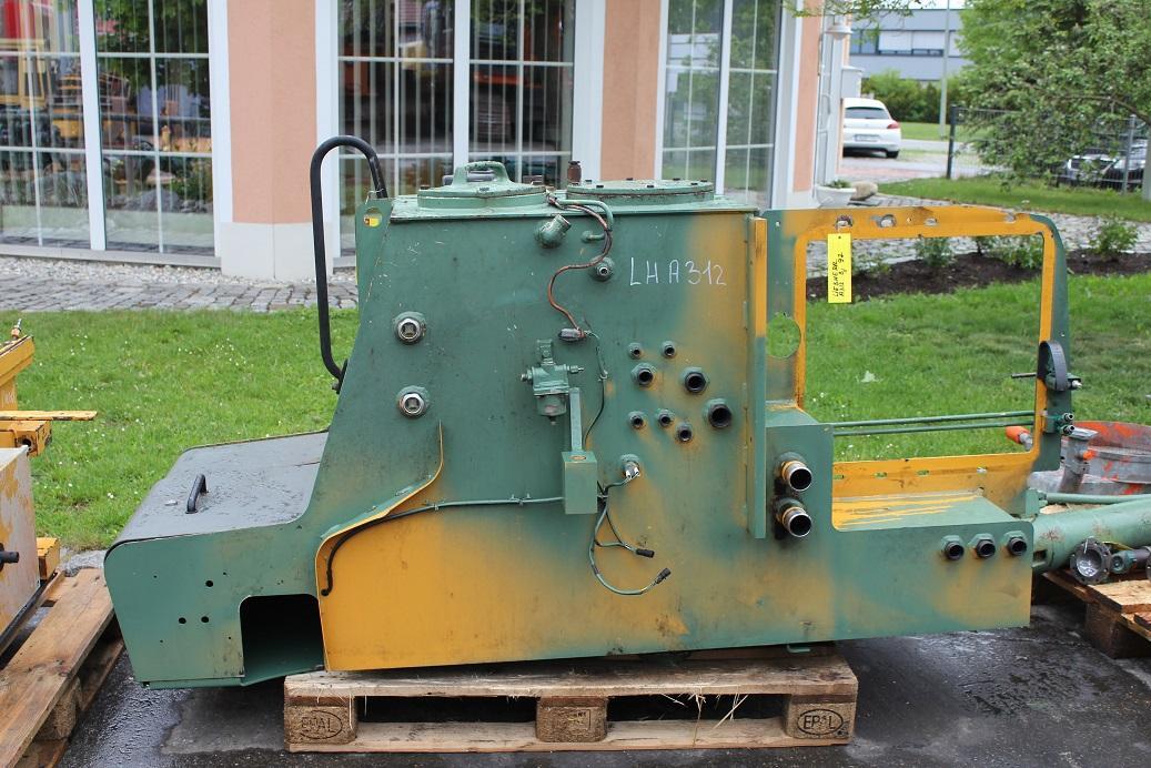 Liebherr A312 - Spare parts for Wheel excavator: picture 3 Liebherr A312 - Spare parts for Wheel excavator: picture 3