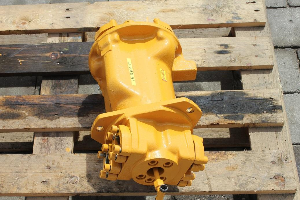 Liebherr R 924 - Spare parts for Excavator: picture 5 Liebherr R 924 - Spare parts for Excavator: picture 5