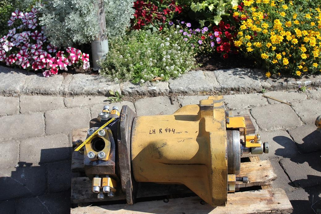 Liebherr R 974 - Spare parts for Excavator: picture 1 Liebherr R 974 - Spare parts for Excavator: picture 1