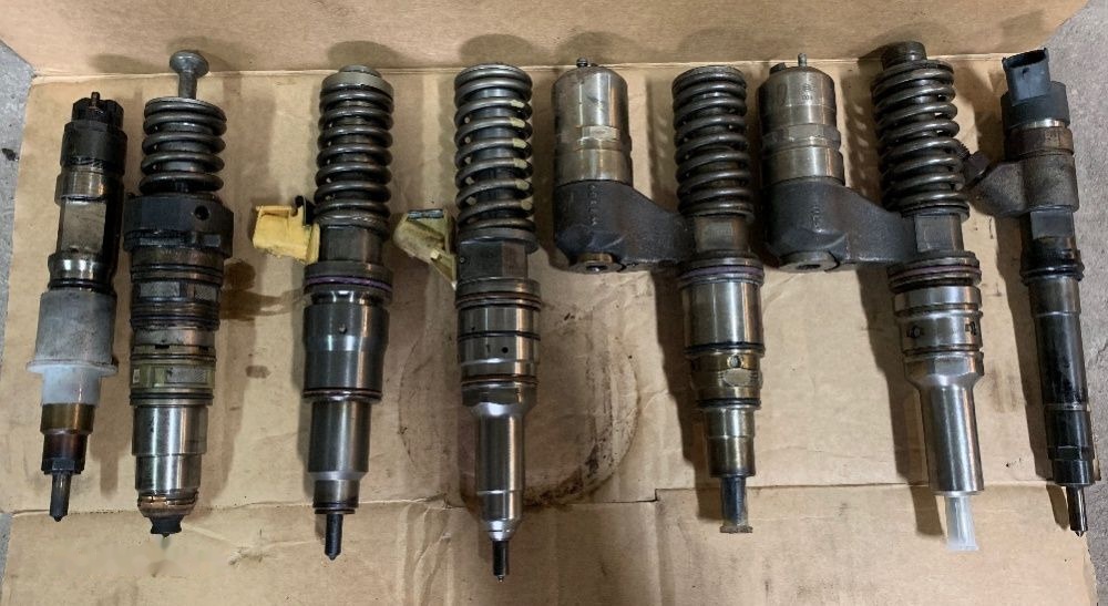 0445120212 MAN - Injector for Truck: picture 1 0445120212 MAN - Injector for Truck: picture 1