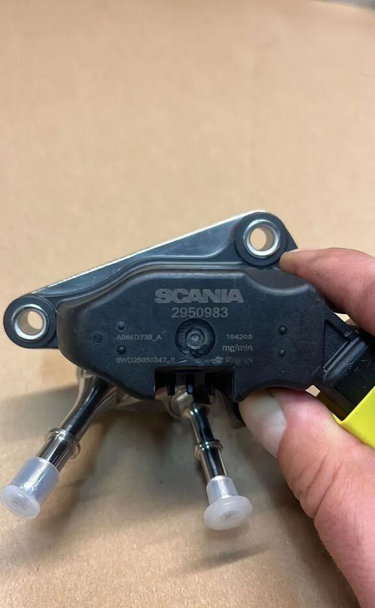 NOWY MODUL DOZUJACY DNOX SCANIA S 2020- 2950983 Scania - Muffler/ Exhaust system for Truck: picture 1 NOWY MODUL DOZUJACY DNOX SCANIA S 2020- 2950983 Scania - Muffler/ Exhaust system for Truck: picture 1