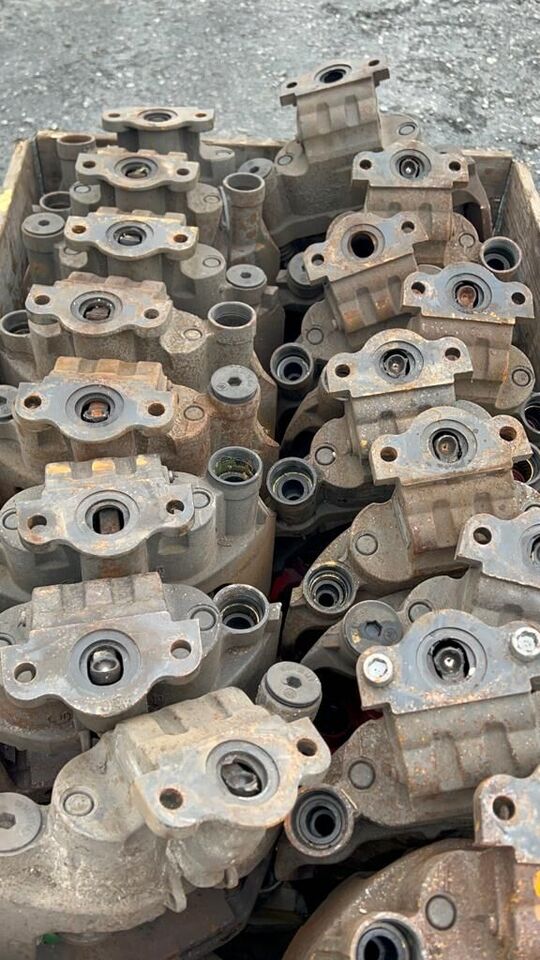 Scania SN7 HPI XPI R K003813 / K003809 Scania - Brake caliper for Truck: picture 4 Scania SN7 HPI XPI R K003813 / K003809 Scania - Brake caliper for Truck: picture 4