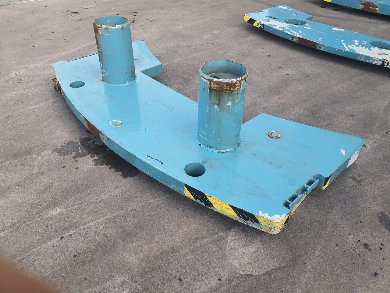 FAUN ATF 60-3 counterweight 1.6T - Counterweight for Mobile crane: picture 3 FAUN ATF 60-3 counterweight 1.6T - Counterweight for Mobile crane: picture 3