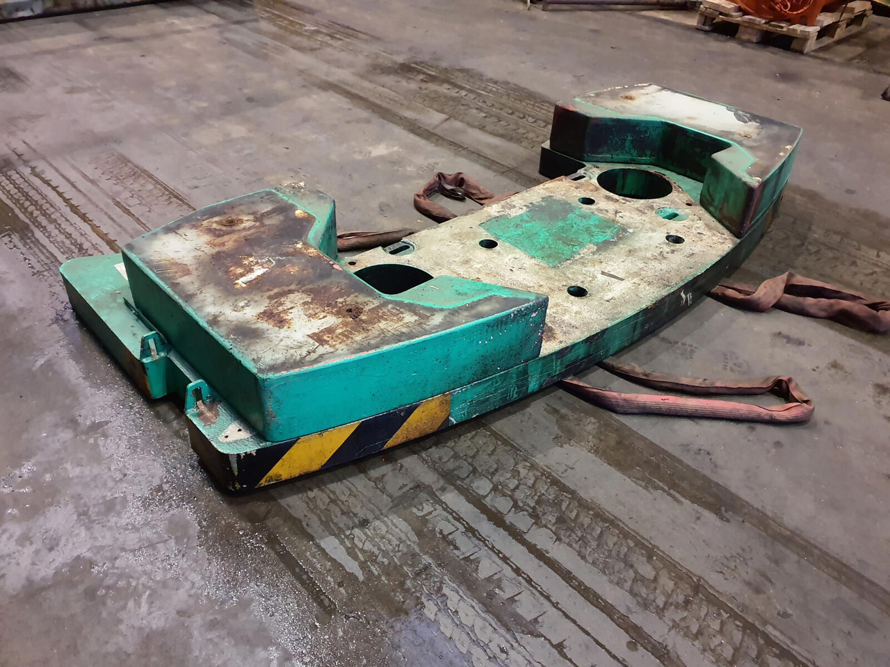 FAUN ATF 60-3 counterweight set 0,5t - Counterweight for Mobile crane: picture 3 FAUN ATF 60-3 counterweight set 0,5t - Counterweight for Mobile crane: picture 3